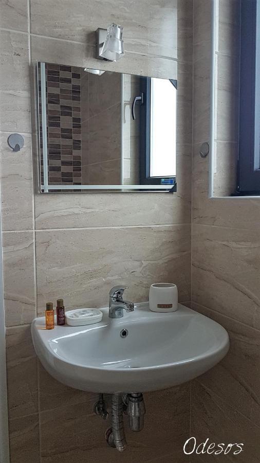 Guesthouse Odesos Sozopol Esterno foto